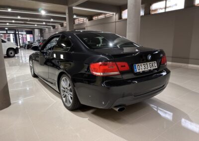 BMW 320I COUPE PACK M 6